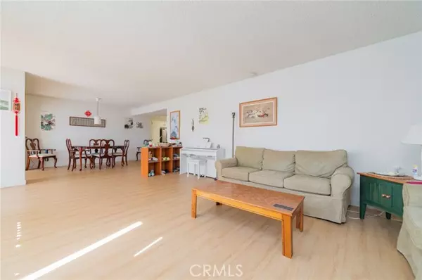 Laguna Woods, CA 92637,3244 San Amadeo 2C