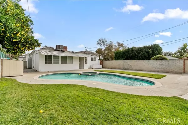 North Hollywood, CA 91606,6301 Farmdale