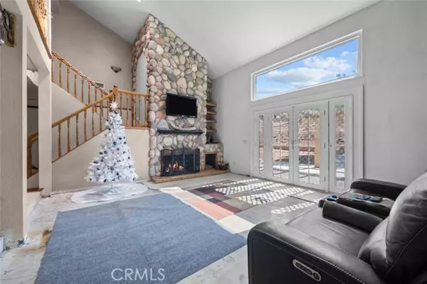 Palmdale, CA 93551,6348 Theodore CT