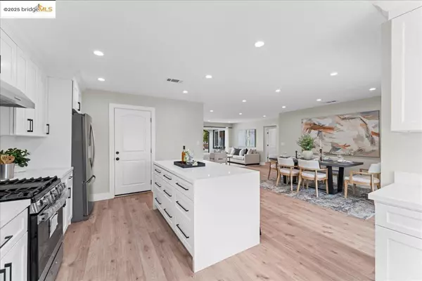 San Pablo, CA 94806,2773 21St St