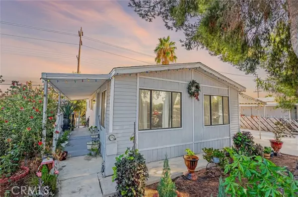 Perris, CA 92571,3017 Lake View DR