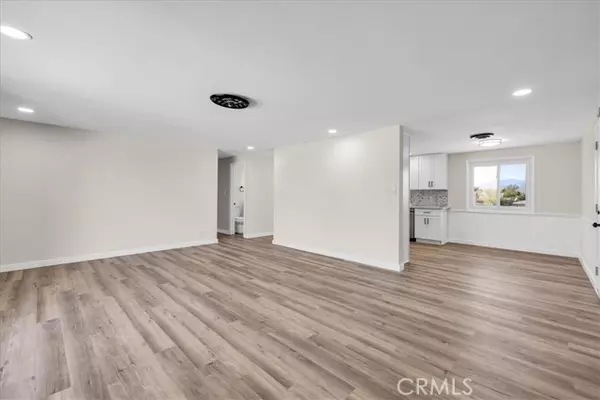 Yucca Valley, CA 92284,7165 Rubidoux Ave