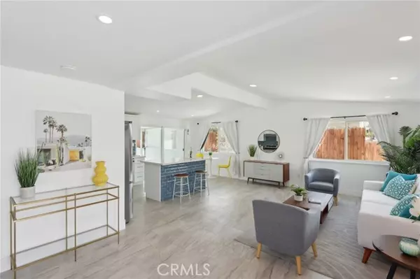 Palm Springs, CA 92262,845 W Gateway DR