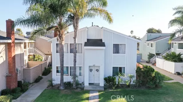 4822 Neely CIR, Huntington Beach, CA 92649