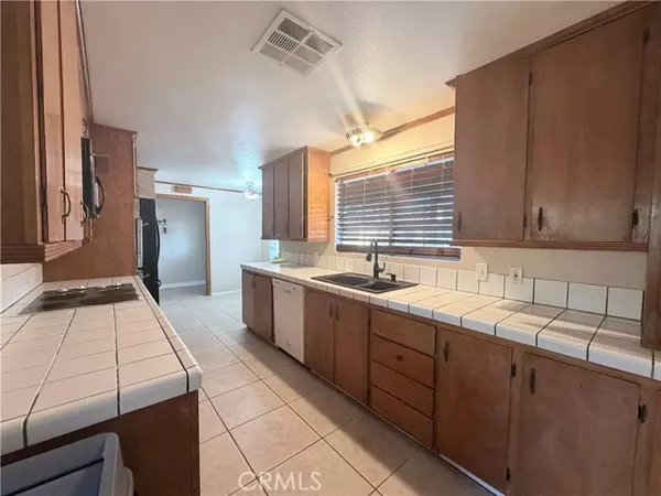 Pearblossom, CA 93553,13303 E Avenue W6