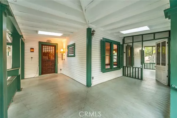 Redlands, CA 92373,1228 S Center ST