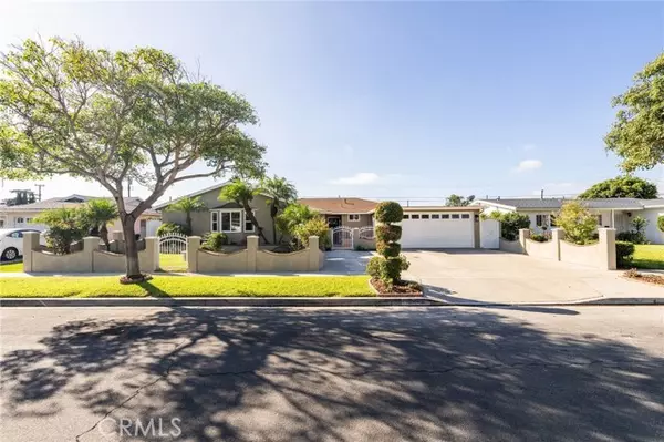 Santa Ana, CA 92706,2302 Lori LN