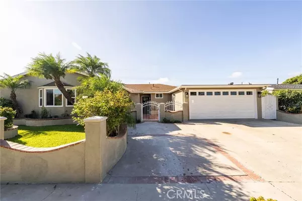 Santa Ana, CA 92706,2302 Lori LN