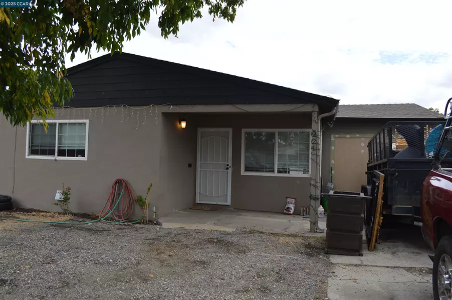 221 Bruno Ave, Pittsburg, CA 94565