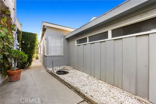 Corona Del Mar, CA 92625,411 Jasmine AVE