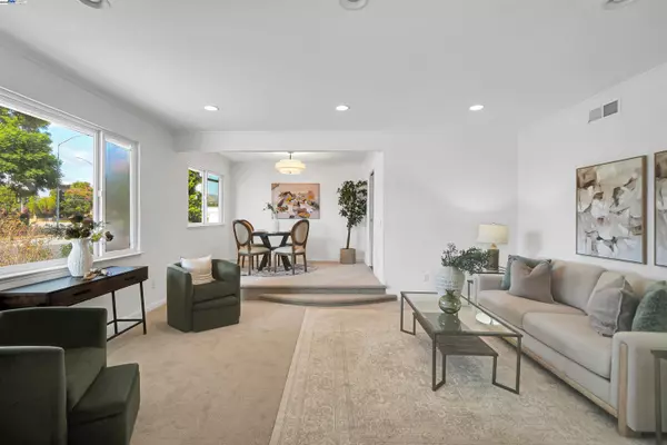 Fremont, CA 94536,3006 Eggers Dr