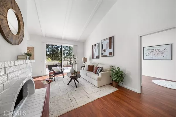 Fullerton, CA 92833,1022 Creekside Dr 198