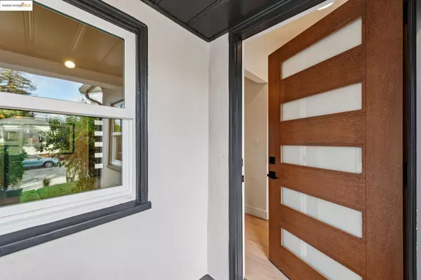 Oakland, CA 94602,4019 Rhoda AVE