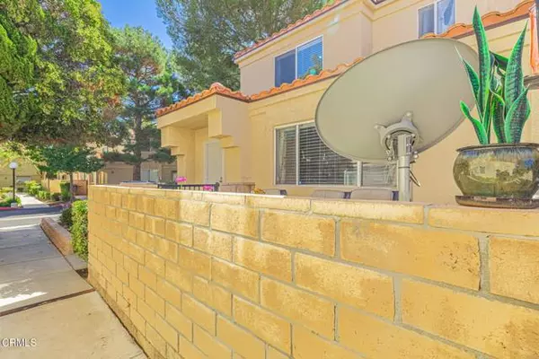 Lancaster, CA 93536,43455 30th ST 4