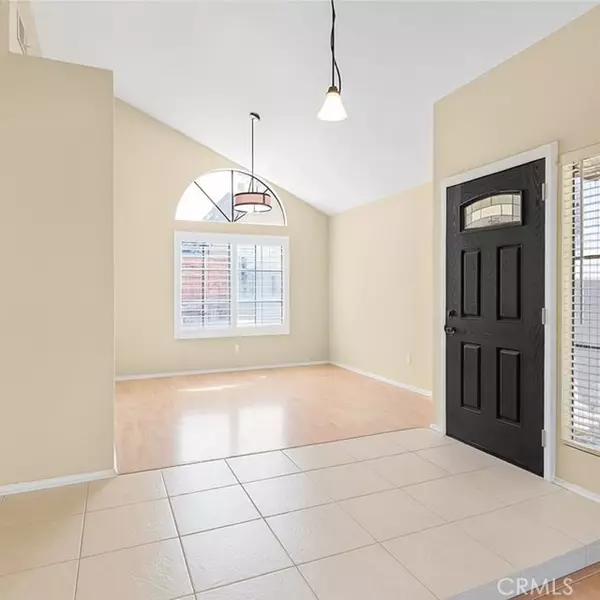 Irvine, CA 92620,12 Waynesboro