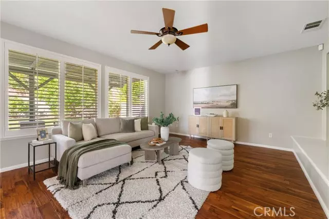 Saugus, CA 91390,22229 Evening Star CT