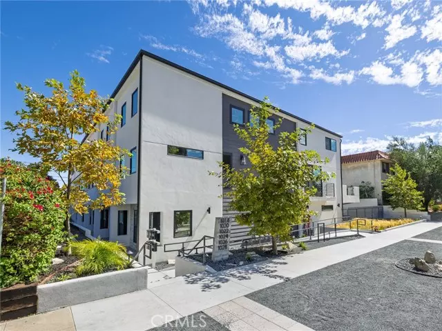 San Pedro, CA 90731,1018 S Leland ST 1