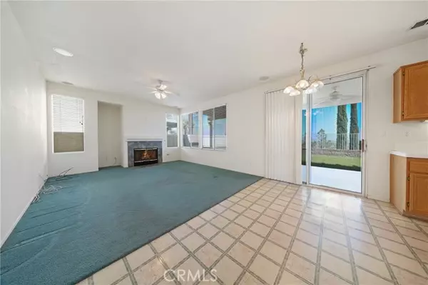 Lake Elsinore, CA 92532,30 Del Santello