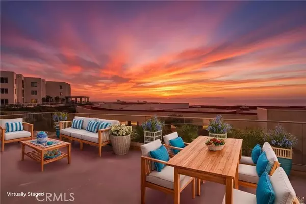 Rancho Palos Verdes, CA 90275,3200 La Rotonda DR 405