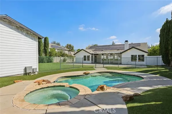 Woodland Hills, CA 91367,6233 Penfield AVE