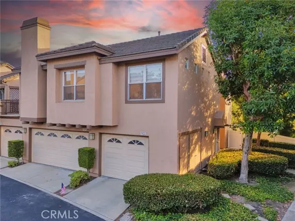 Anaheim Hills, CA 92808,922 S Country Glen WAY