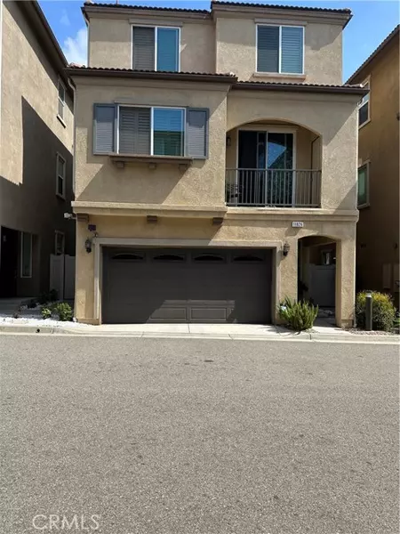 11926 Olive GLN, Los Angeles, CA 90047