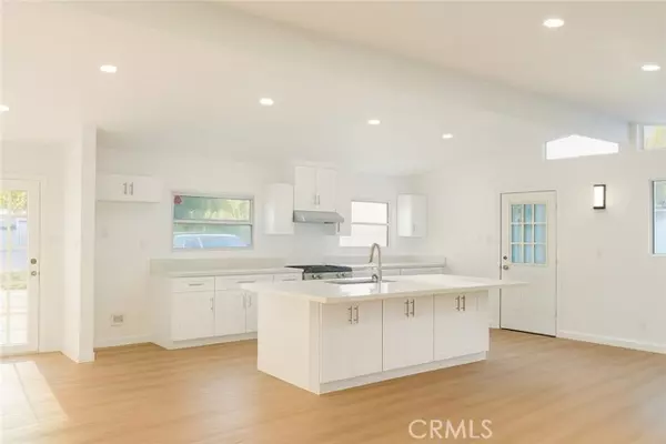 1019 W Pine, West Covina, CA 91790