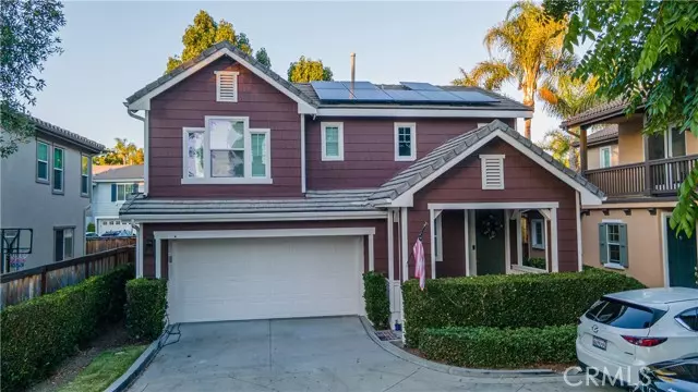 4 Potters BND, Ladera Ranch, CA 92694