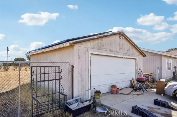 Apple Valley, CA 92308,10992 10992 Tecopa RD