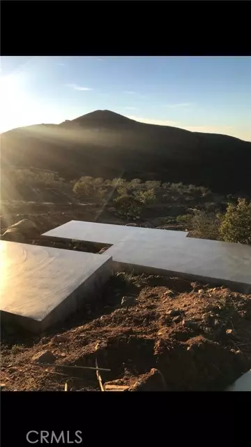 San Marcos, CA 92078,402 Attebury DR
