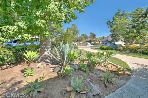Pasadena, CA 91107,427 S Grand Oaks AVE