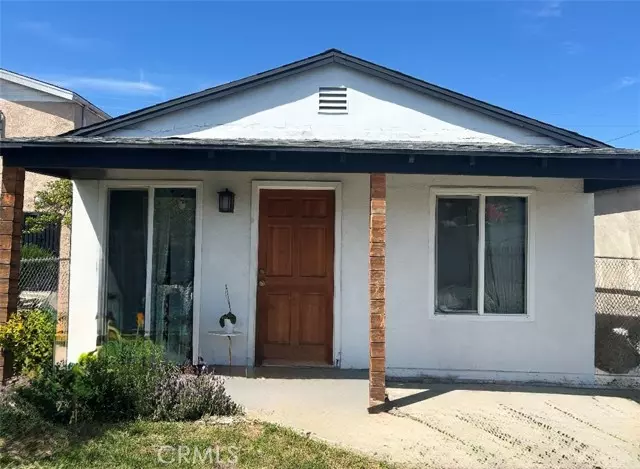 Compton, CA 90220,1715 W 155th St