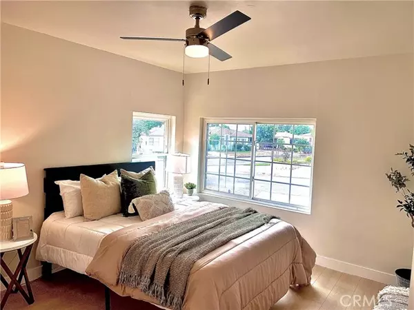 Montebello, CA 90640,528 N Via Val Verde