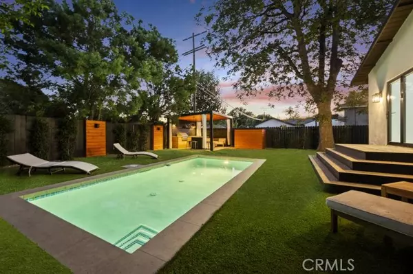 14328 Emelita ST, Sherman Oaks, CA 91401