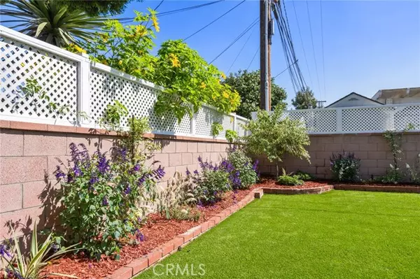 Torrance, CA 90503,3209 W Carson ST