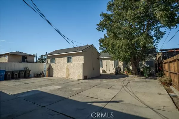 San Pedro, CA 90731,252 W 11th
