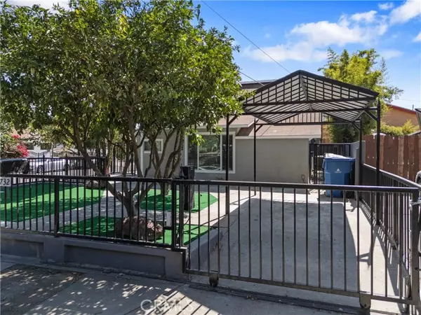 North Hollywood, CA 91601,10732 Hatteras ST