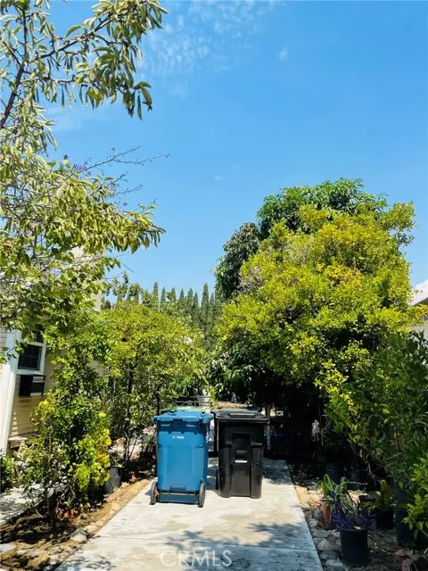 Alhambra, CA 91801,2115 Vine ST