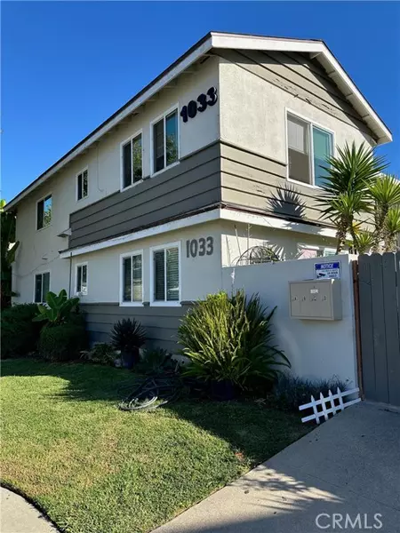1033 Mission DR D, Costa Mesa, CA 92626