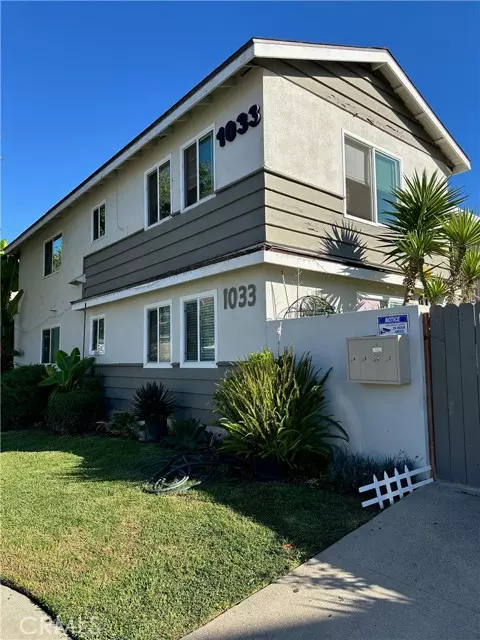 Costa Mesa, CA 92626,1033 Mission DR D