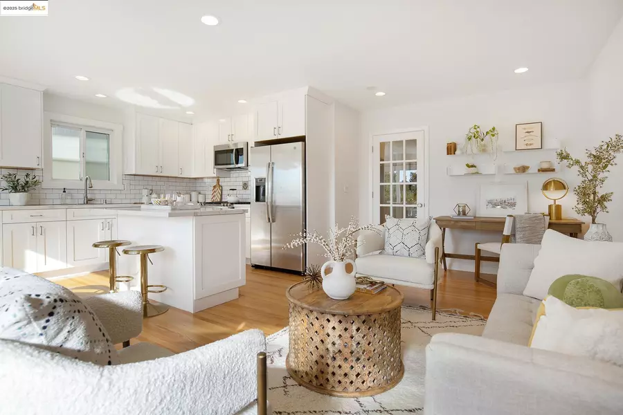 30 Domingo Ave 6, Berkeley, CA 94705