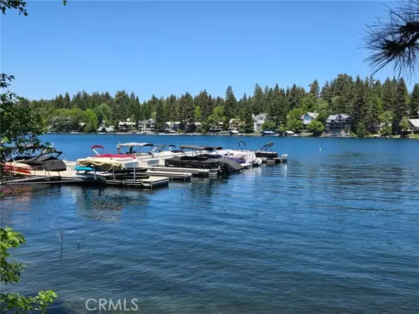 0 Village bay, Lake Arrowhead, CA 92352