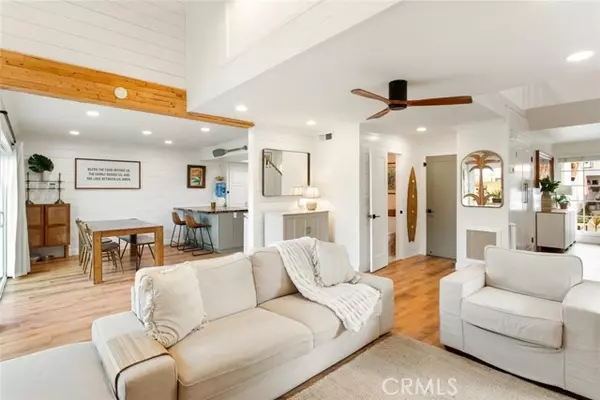 Huntington Beach, CA 92648,609 Amber DR