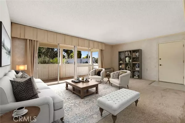 Laguna Woods, CA 92637,2285 Via Puerta P