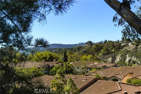 La Jolla, CA 92037,8614 Villa La Jolla DR 6
