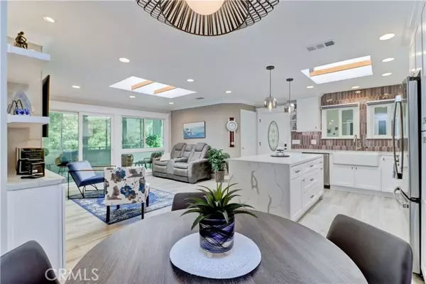 Laguna Woods, CA 92637,683 Via Alhmabra N