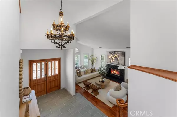 Arcadia, CA 91006,1011 Rodeo RD