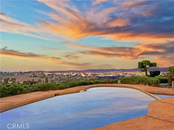 45 Crest RD, Rolling Hills, CA 90274