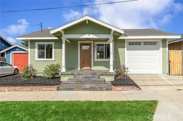 2811 E 15th ST, Long Beach, CA 90804