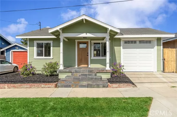 2811 E 15th ST, Long Beach, CA 90804